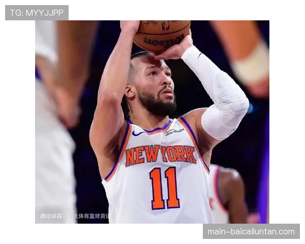 东契奇赛后与国王球员交换球衣展现友好竞技精神与互相尊重